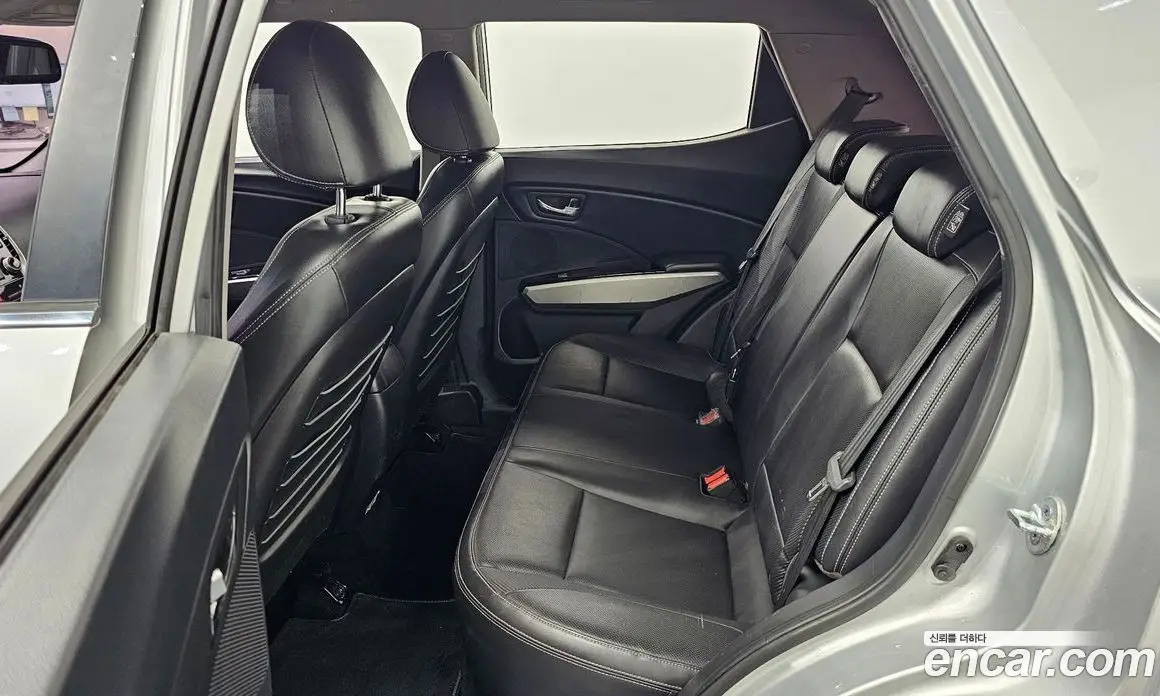 SsangYong TIBOLI 2015 1.6 автомат (гидро), фото 18