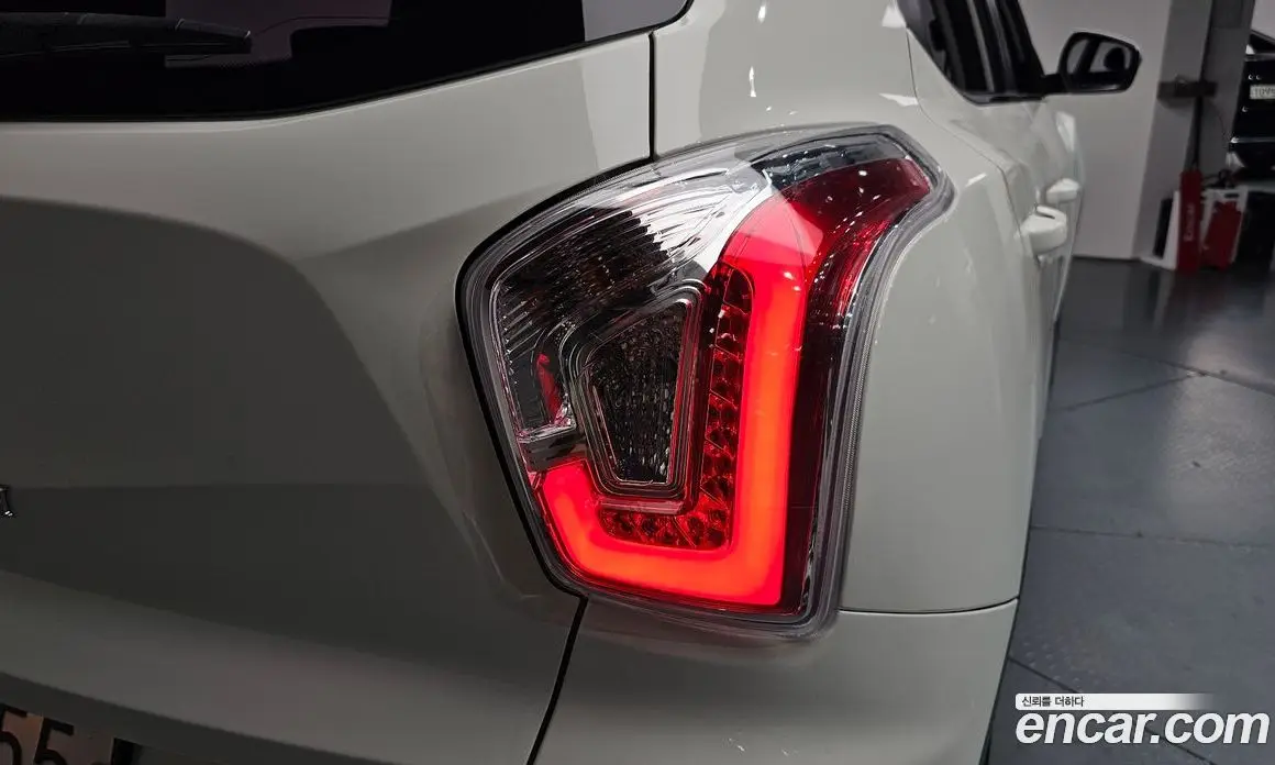SsangYong TIBOLI 2016 1.6 автомат (гидро), фото 9