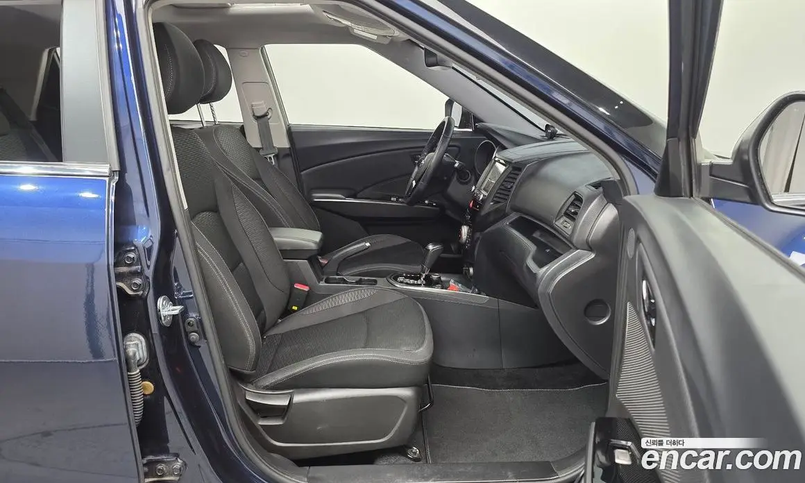 SsangYong TIBOLI 2017 1.6 автомат (гидро), фото 16