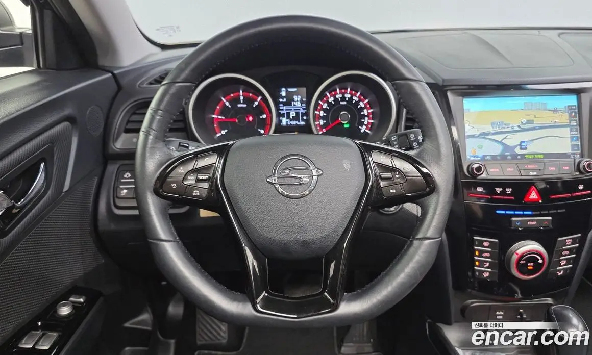 SsangYong TIBOLI 2017 1.6 автомат (гидро), фото 19