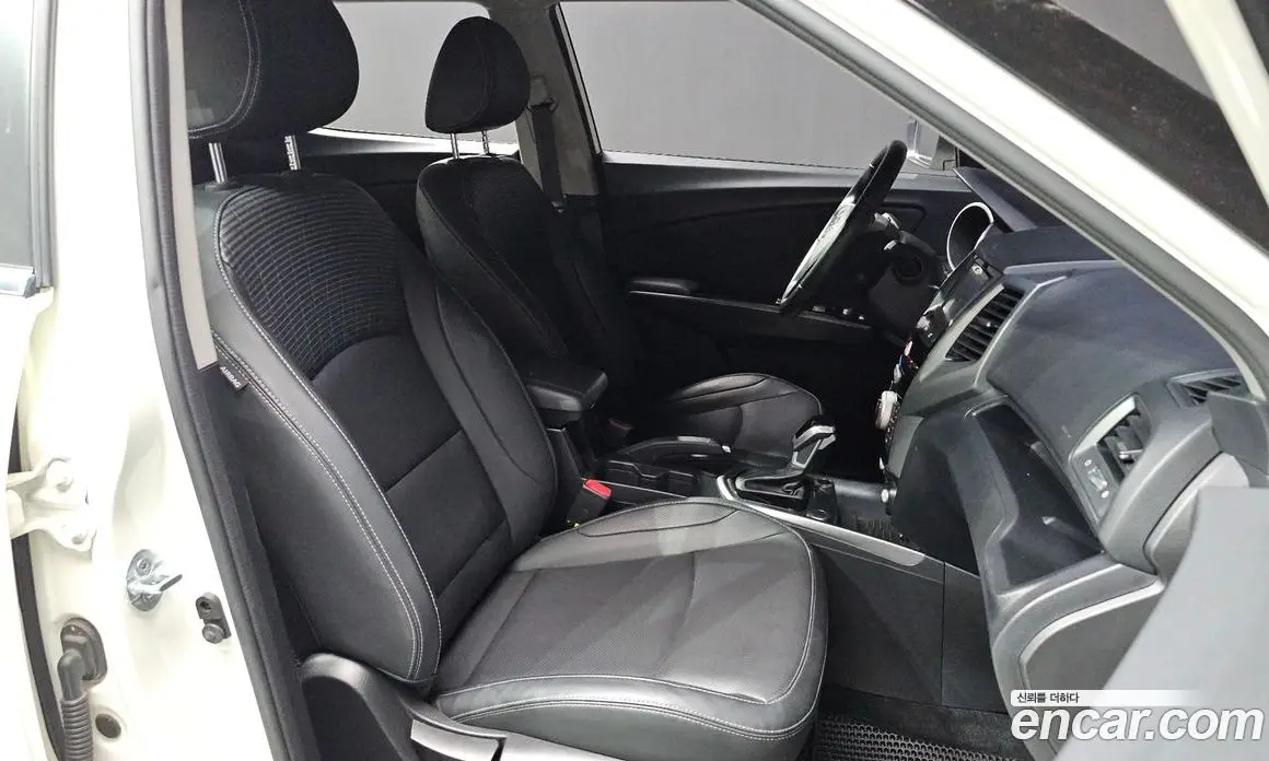 SsangYong TIBOLI 2018 1.6 автомат (гидро), фото 16 SsangYong TIBOLI 2018 1.6 автомат (гидро), фото 16
