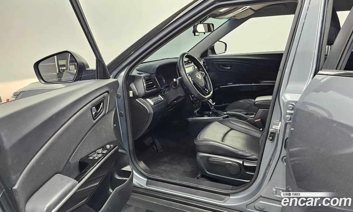 SsangYong TIBOLI 2019 1.6 автомат (гидро), фото 13 SsangYong TIBOLI 2019 1.6 автомат (гидро), фото 13