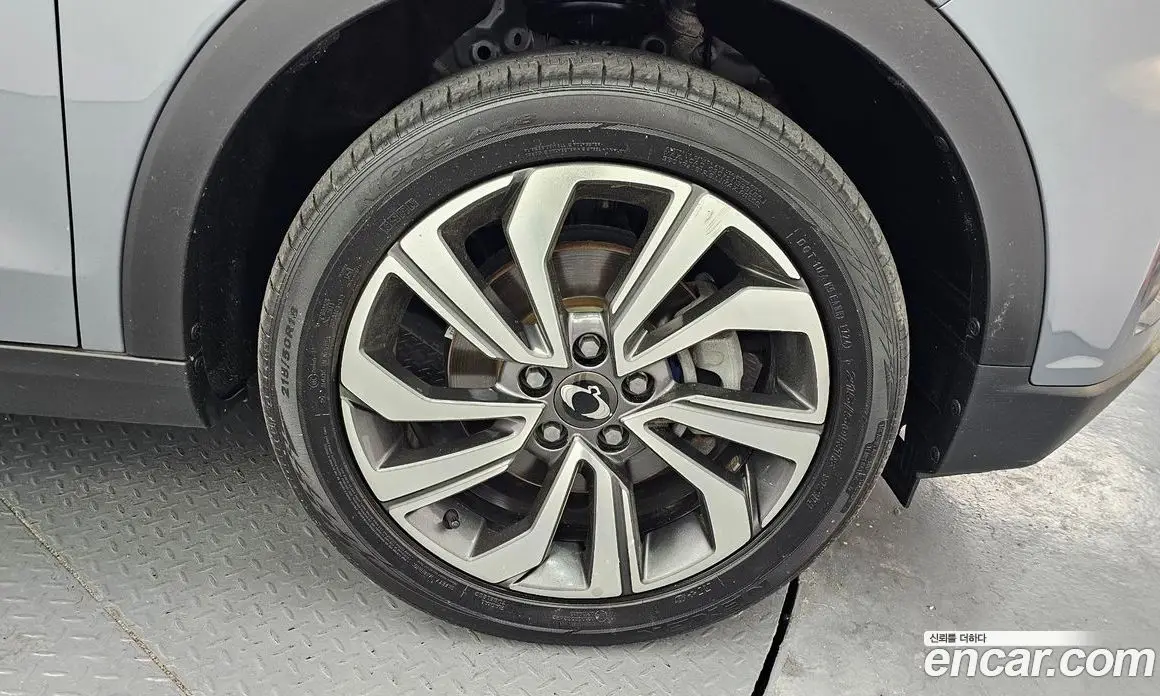 SsangYong TIBOLI 2019 1.6 автомат (гидро), фото 7 SsangYong TIBOLI 2019 1.6 автомат (гидро), фото 7