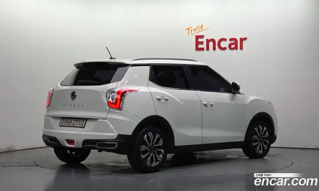 SsangYong TIBOLI 2019 1.6 автомат (гидро), миниатюра 4