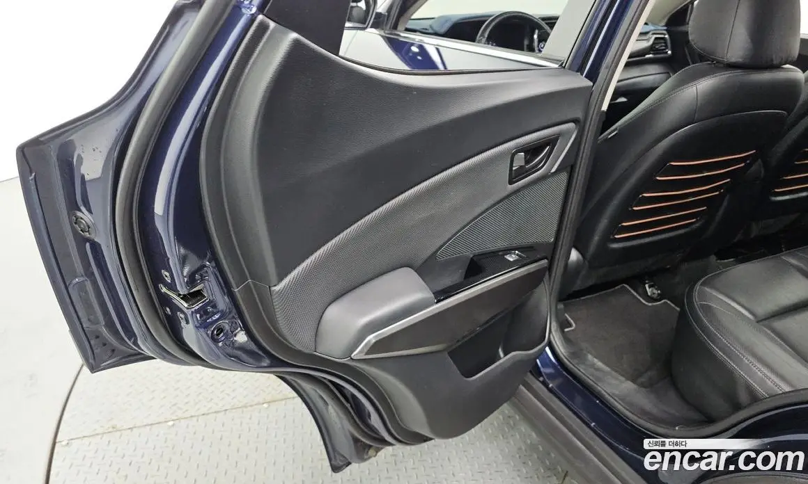 SsangYong TIBOLI 2020 1.6 автомат (гидро), фото 15