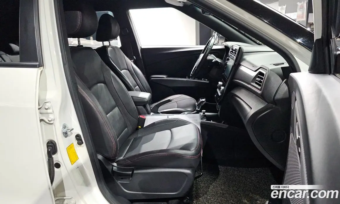 SsangYong TIBOLI 2021 1.5 автомат (гидро), фото 17