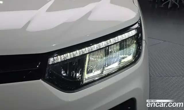 SsangYong TIBOLI 2021 1.5 автомат (гидро), миниатюра 7