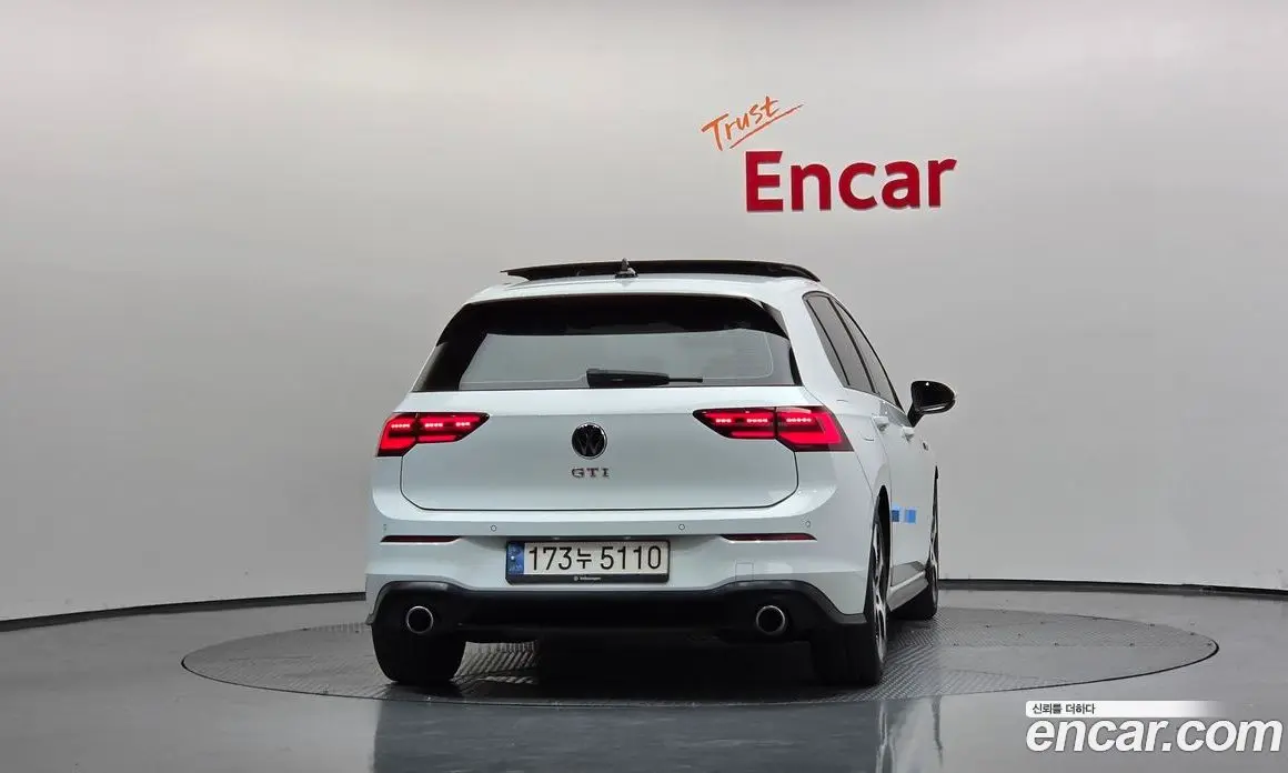 Volkswagen Golf 2022 2.0 автомат (гидро), фото 4 Volkswagen Golf 2022 2.0 автомат (гидро), фото 4