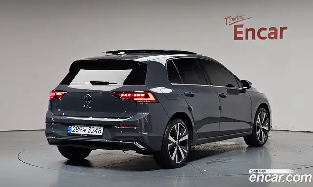 Volkswagen Golf, 2026, 4 394 км