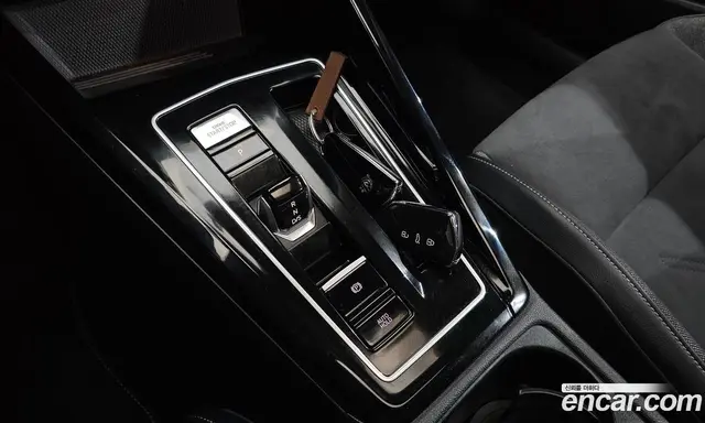 Volkswagen Golf 2026 2.0 автомат (гидро), миниатюра 11