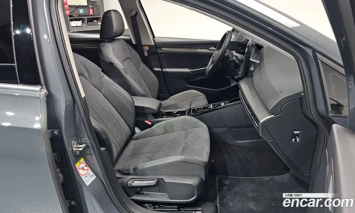 Volkswagen Golf 2026 2.0 автомат (гидро), фото 15