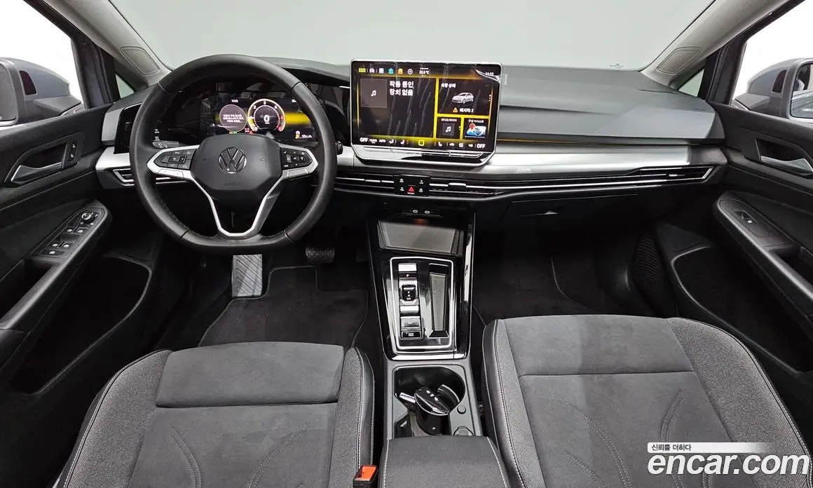 Volkswagen Golf 2026 2.0 автомат (гидро), фото 9