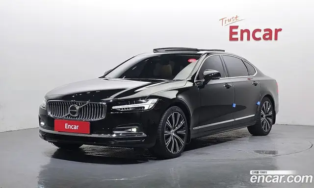 Volvo S90, 2023, 32 730 км