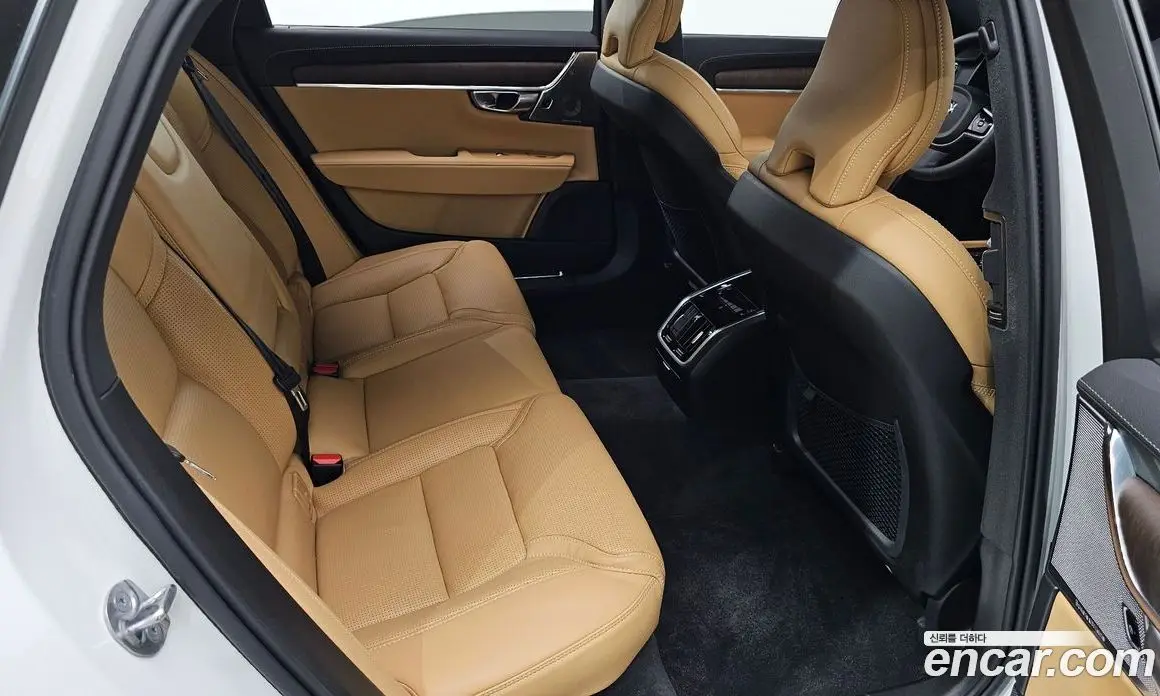 Volvo S90 2023 2.0 автомат (гидро), фото 18 Volvo S90 2023 2.0 автомат (гидро), фото 18