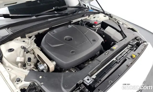 Volvo V60 2020 2.0 автомат (гидро), миниатюра 6 Volvo V60 2020 2.0 автомат (гидро), миниатюра 6