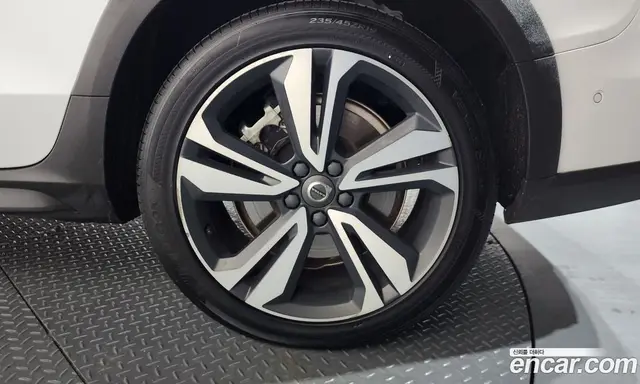 Volvo V60 2020 2.0 автомат (гидро), миниатюра 7 Volvo V60 2020 2.0 автомат (гидро), миниатюра 7
