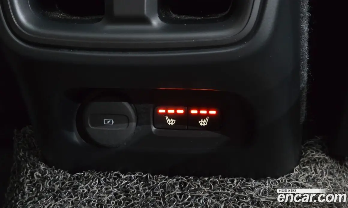 Volvo XC40 2019 2.0 автомат (гидро), фото 18 Volvo XC40 2019 2.0 автомат (гидро), фото 18