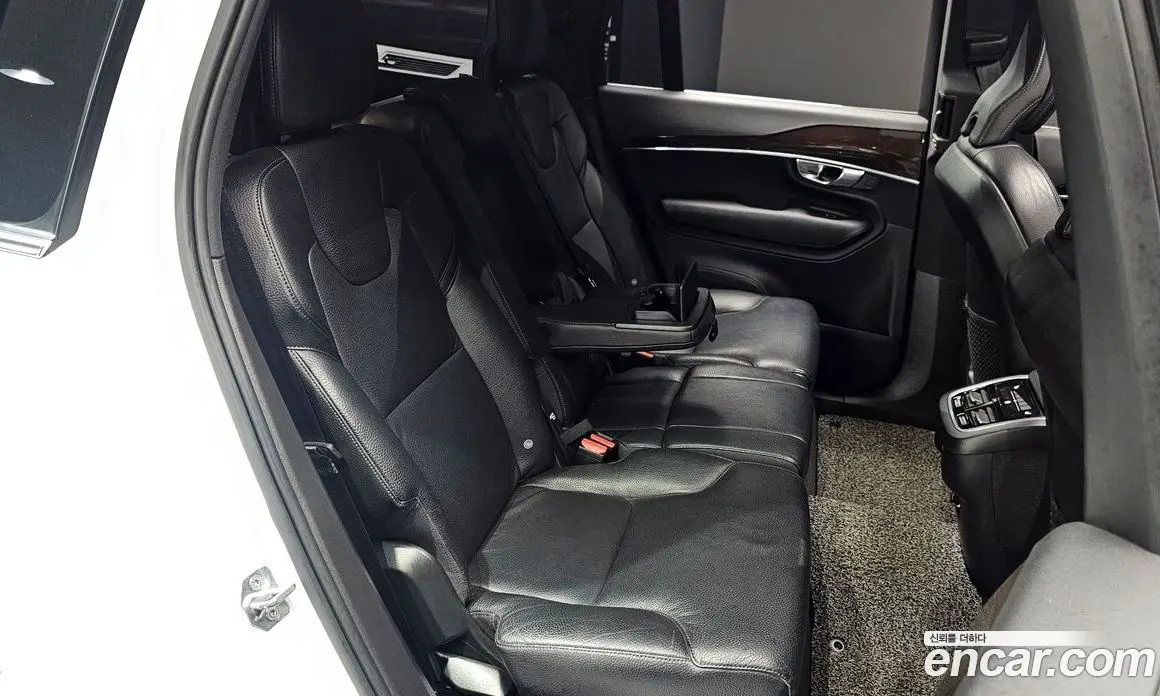 Volvo XC90 2019 2.0 автомат (гидро), фото 16 Volvo XC90 2019 2.0 автомат (гидро), фото 16