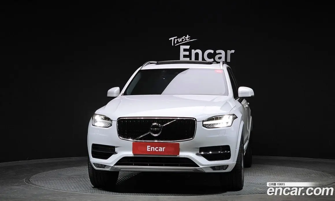Volvo XC90 2019 2.0 автомат (гидро), фото 3 Volvo XC90 2019 2.0 автомат (гидро), фото 3
