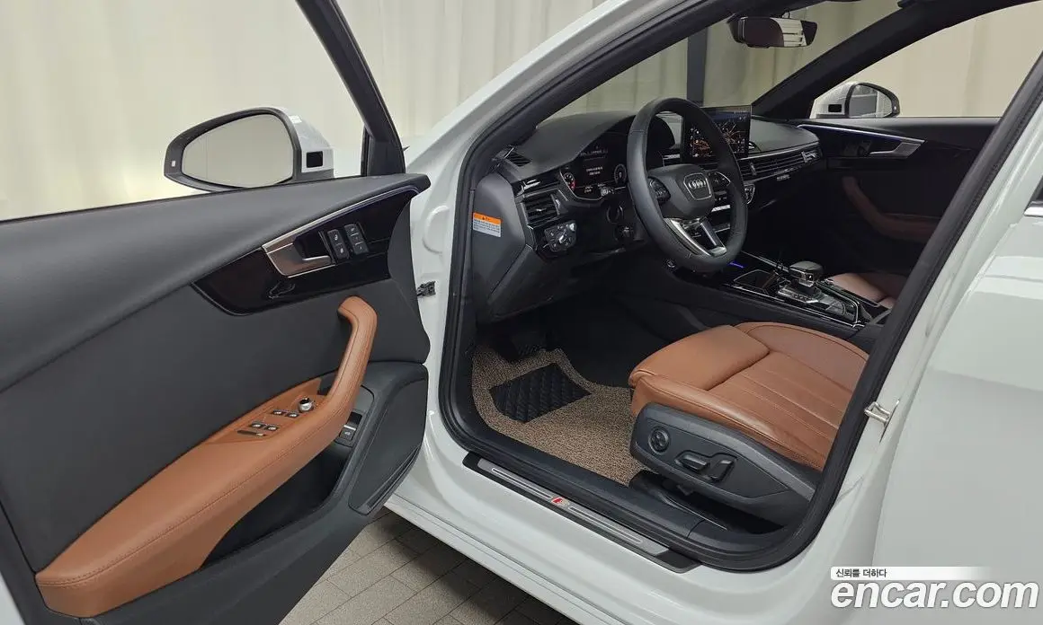Audi A4 2021 2.0 автомат (гидро), фото 13