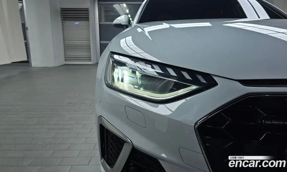 Audi A4 2021 2.0 автомат (гидро), фото 8