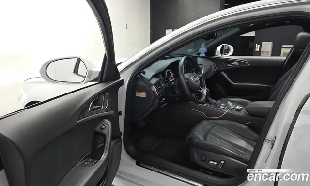 Audi A6 2018 2.0 автомат (гидро), миниатюра 10
