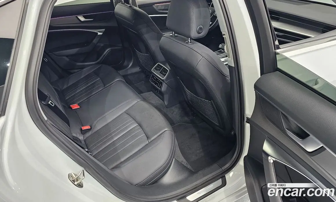 Audi A6 2020 2.0 автомат (гидро), фото 18 Audi A6 2020 2.0 автомат (гидро), фото 18