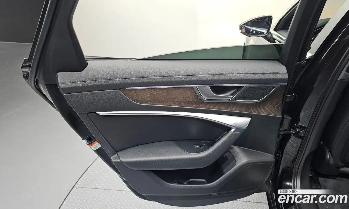Audi A6 2020 2.0 автомат (гидро), фото 15 Audi A6 2020 2.0 автомат (гидро), фото 15