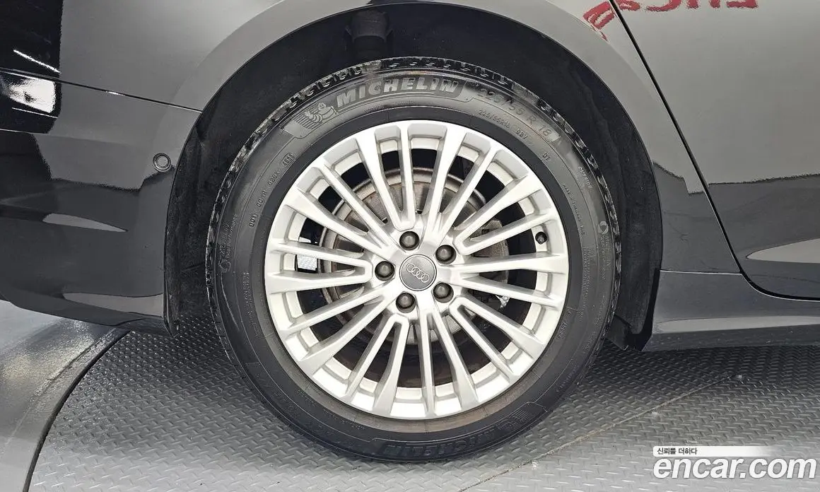 Audi A6 2020 2.0 автомат (гидро), фото 5 Audi A6 2020 2.0 автомат (гидро), фото 5