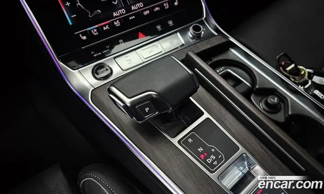 Audi A6 2025 2.0 автомат (гидро), миниатюра 12