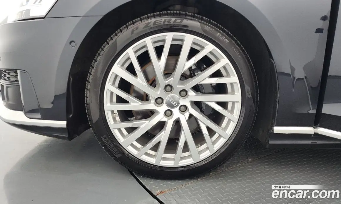 Audi A8 2020 3.0 автомат (гидро), фото 5 Audi A8 2020 3.0 автомат (гидро), фото 5