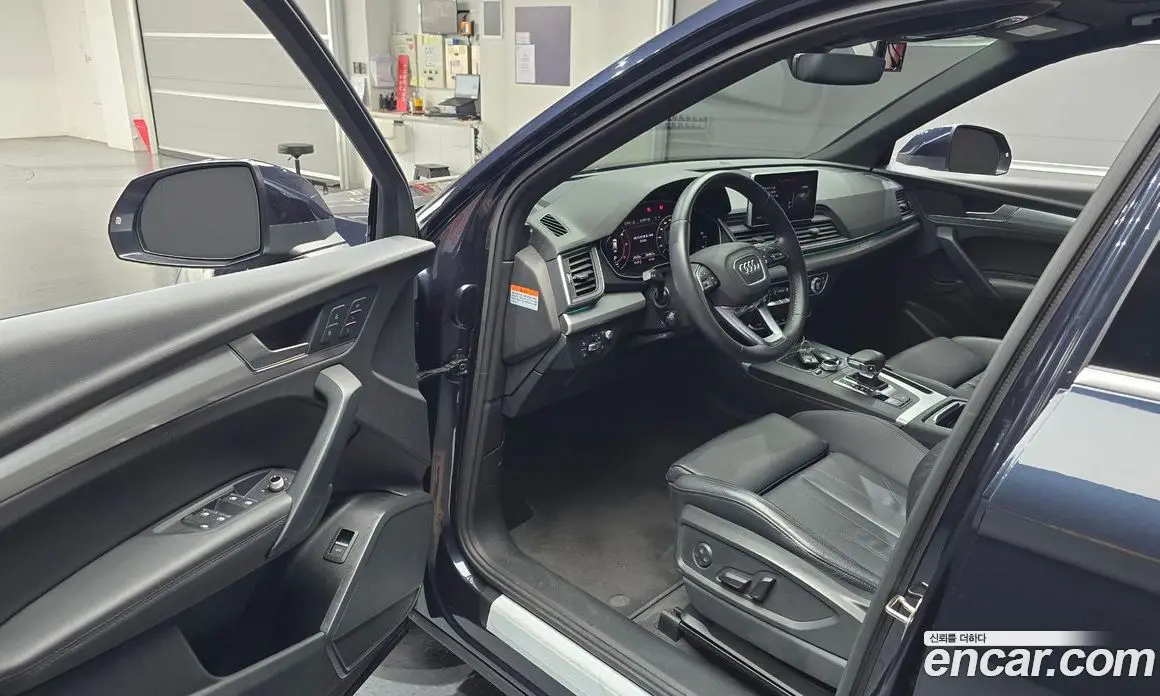 Audi Q5 2020 2.0 автомат (гидро), фото 13