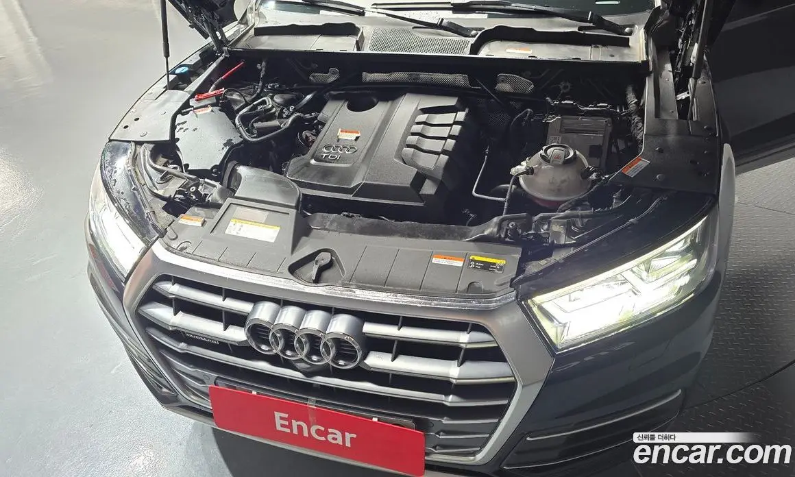 Audi Q5 2020 2.0 автомат (гидро), фото 6