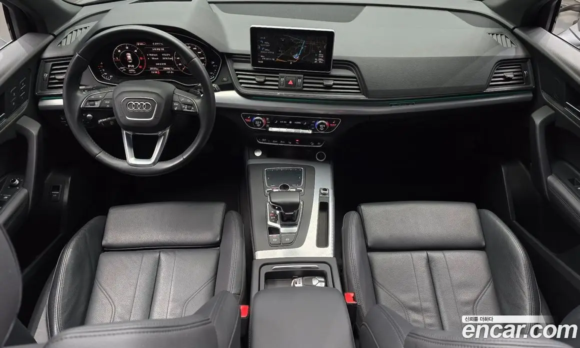 Audi Q5 2020 2.0 автомат (гидро), фото 10