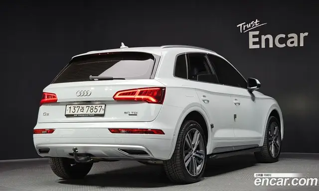 Audi Q5 2020 3.0 автомат (гидро), миниатюра 2 Audi Q5 2020 3.0 автомат (гидро), миниатюра 2