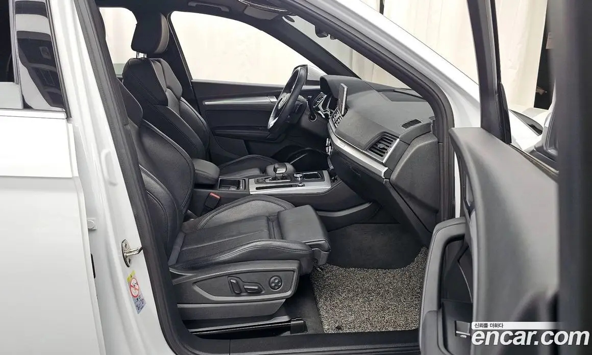 Audi Q5 2020 3.0 автомат (гидро), фото 17 Audi Q5 2020 3.0 автомат (гидро), фото 17