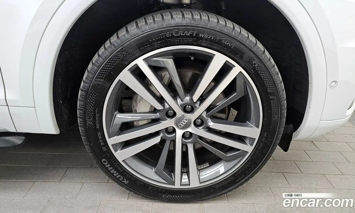 Audi Q5 2020 3.0 автомат (гидро), фото 7 Audi Q5 2020 3.0 автомат (гидро), фото 7