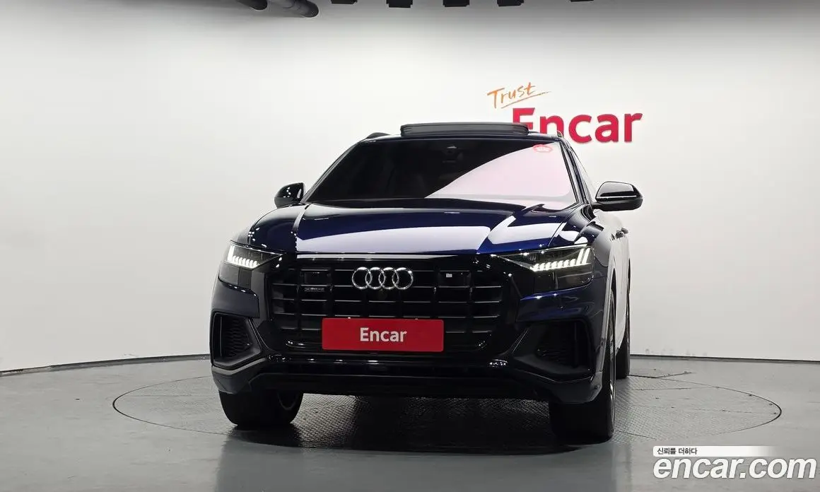 Audi Q8 2023 3.0 автомат (гидро), фото 3