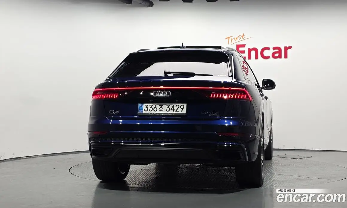 Audi Q8 2023 3.0 автомат (гидро), фото 4