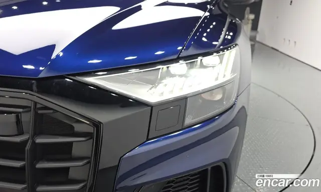 Audi Q8 2023 3.0 автомат (гидро), миниатюра 8