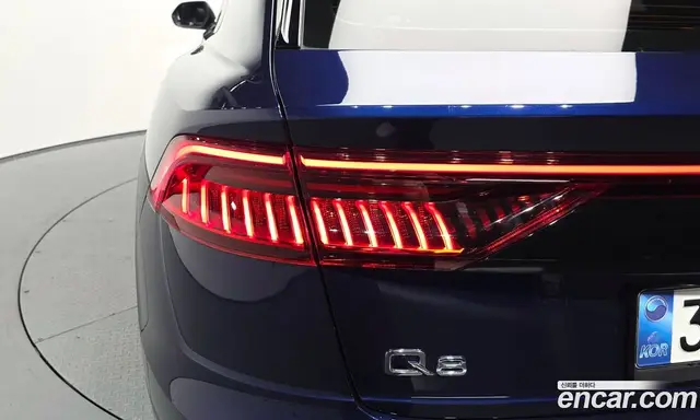 Audi Q8 2023 3.0 автомат (гидро), миниатюра 9