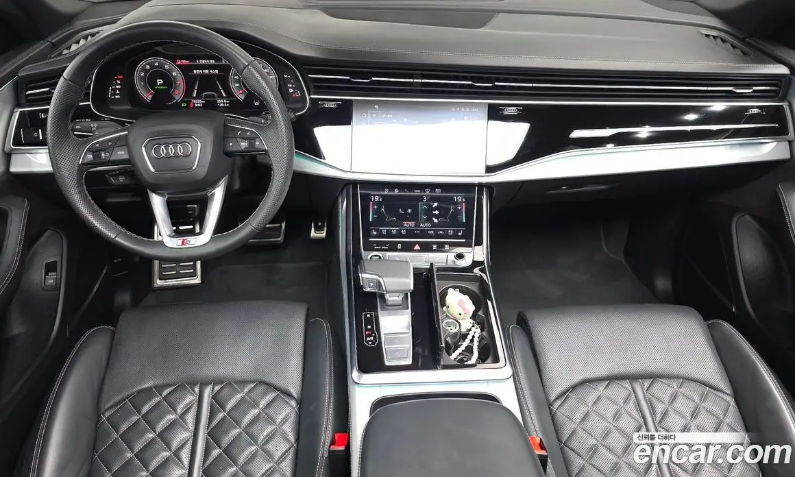 Audi Q8 2023 3.0 автомат (гидро), фото 10
