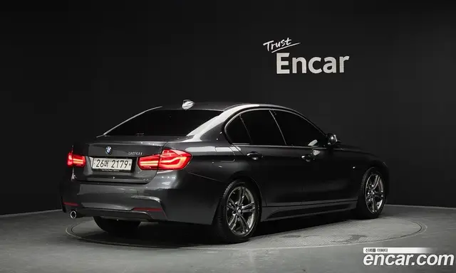 BMW 3 серия, 2018, 28 128 км