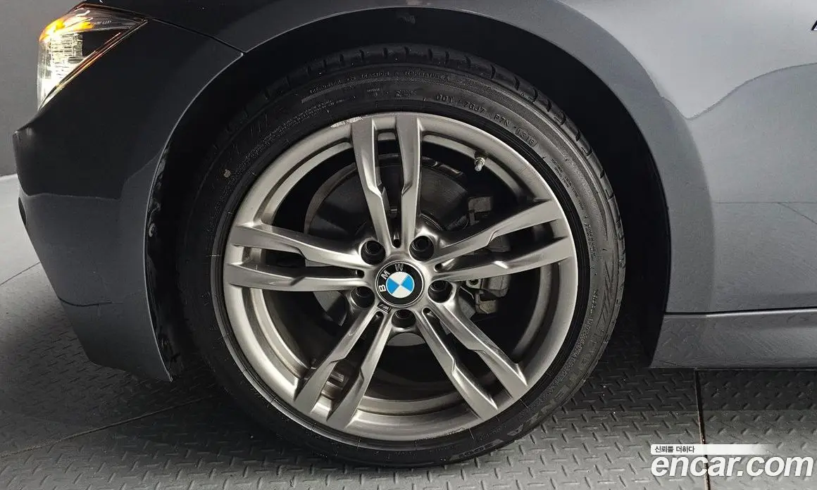 BMW 3 серия 2018 2.0 автомат (гидро), фото 4 BMW 3 серия 2018 2.0 автомат (гидро), фото 4