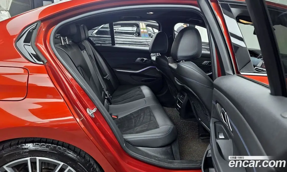 BMW 3 серия 2021 2.0 автомат (гидро), фото 18