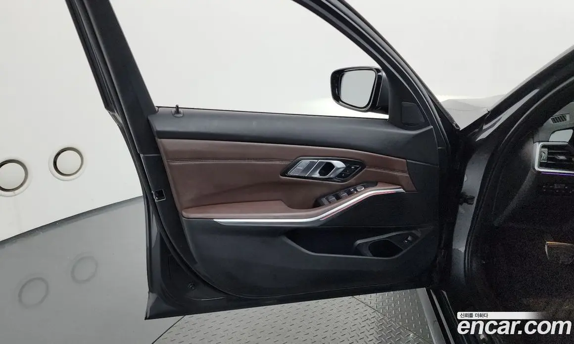 BMW 3 серия 2021 2.0 автомат (гидро), фото 14