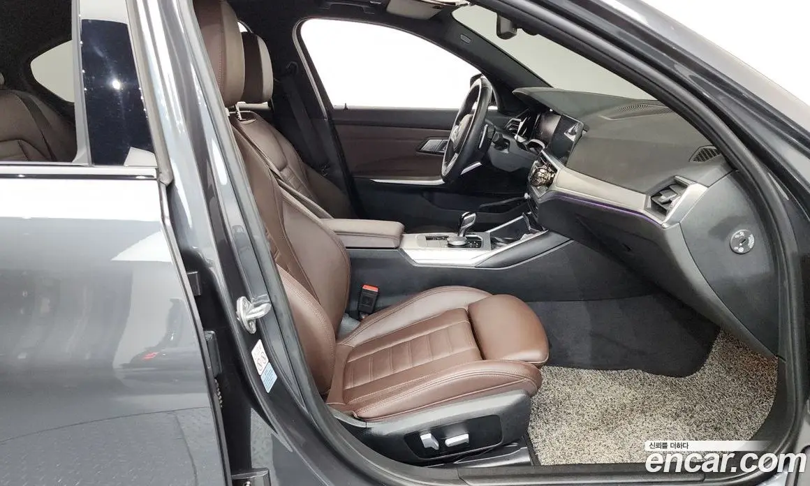 BMW 3 серия 2021 2.0 автомат (гидро), фото 16