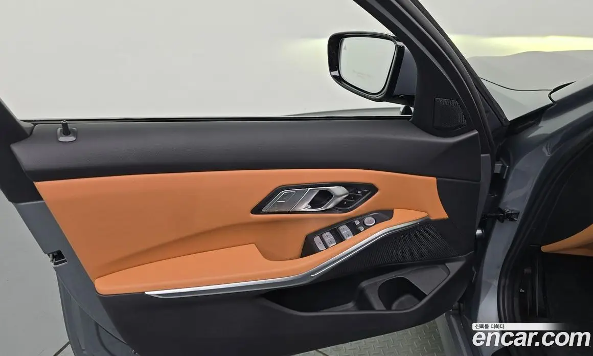 BMW 3 серия 2025 2.0 автомат (гидро), фото 14 BMW 3 серия 2025 2.0 автомат (гидро), фото 14