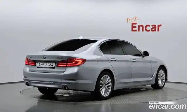 BMW 5 серия, 2018, 79 108 км