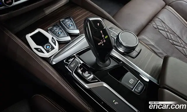 BMW 5 серия 2018 2.0 автомат (гидро), миниатюра 11